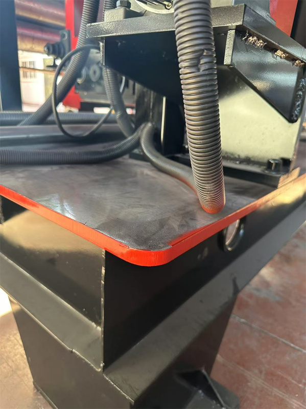 Reliable Punching Machine for Metal Fabrication Needs