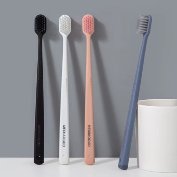 New style customized logo toothbrush