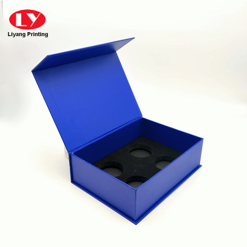 Пользовательский золотой логотип Blue Magnet Box с пеной