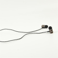 All&#39;ingrosso microfono cablato microfono 3,5 mm in-ear sport auricolari placcatura auricolari da gioco