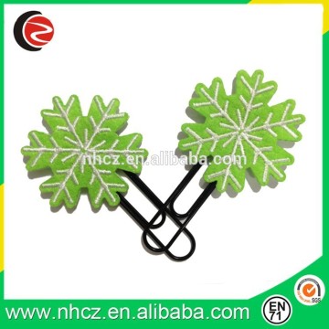 Green Jumbo Snow Winter Bookmark