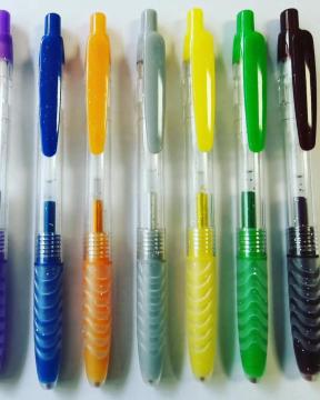 retractable gel pen with double molding grip