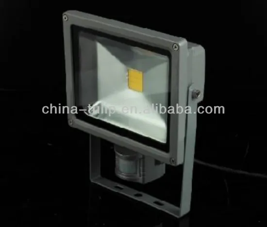 led flood light with sensor