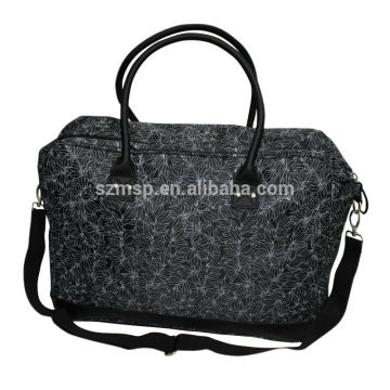 All over print big travel bag wth heavy duty zipper