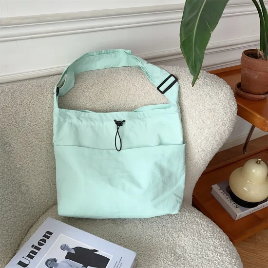 Mint Green Large Capacity Lightweight Polyester Tote Bag