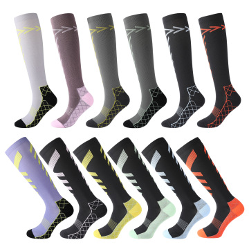 Xiangyi Wholesale Unisex Gym Running Sports Compression Socks