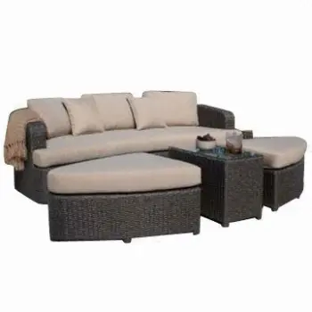 Outdoor rattan chaise lounge, made of aluminum