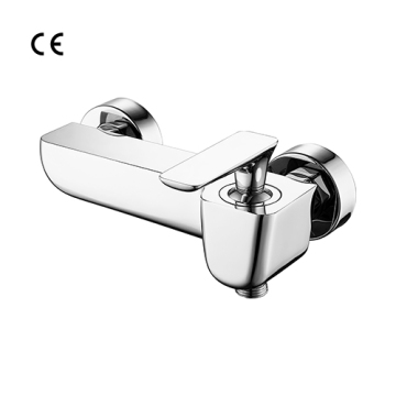 Rubinetti e docce del bagno