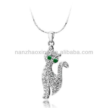 OUXI Custom Necklace Cat Pendants Necklace with Austrian Crystals