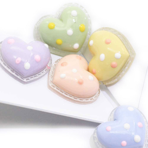 Flat back Heart Shaped Resin Hair Accessories Beads Charms For Kids children Jewelry Ornaments Beads Charms