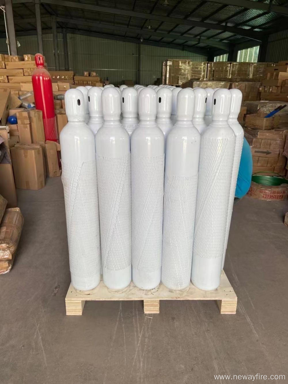 White 70L Oxygen cylinder