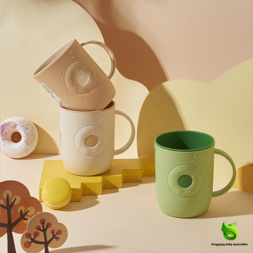 High-value mouthwash cup simple toiletry cup