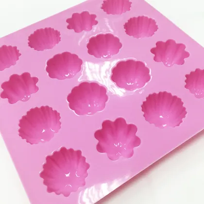 BPA free flower shape Silicone ice lattice ice cube tray mini ice cube maker /homemade ice cream maker