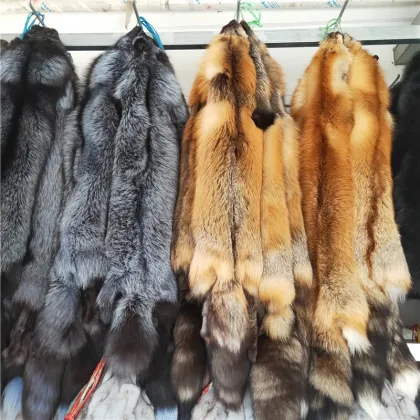 China factory wholesale Wild Arctic Red Fox Pelt Tanned Red Fox Hides
