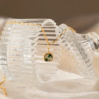 Agate Pendant Necklace Green Crystal Paper Clip Necklace