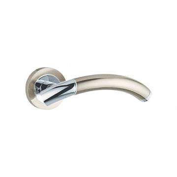 Polished Chrome Round Rose Door Handles