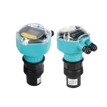 Ultrasonic level sensor for tank