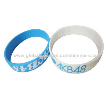 Customized promotional new design 202*12*2mm silicone bracelets