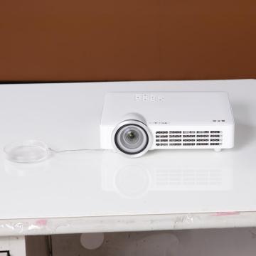 5000 Lumens HD 1080P WiFi DLP 3D Short Throw Projector
