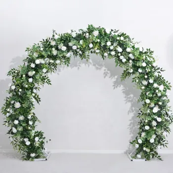 Western-Style Green Plant Rose Arch Wedding Decoration