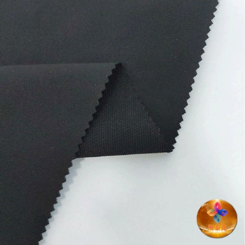 Tecido durável projetado para aventuras de alpinismo