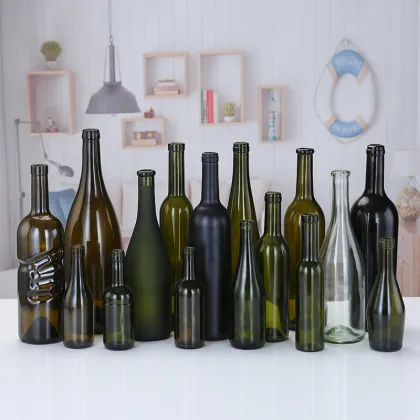 Factory Outlet Wholesale Glass Rose Wine Bottles with Corks