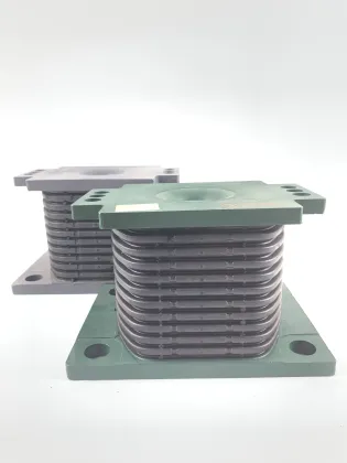 Sinotruk Truck Suspension Rubber Bearing AZ9725520278 Rubber Support Assy