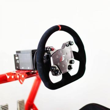 simulator with simagic wheel black
