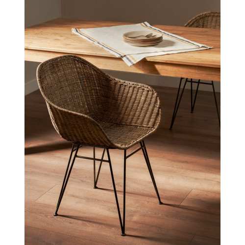Rattan and Iron Basin Chair for Balcony Comfort