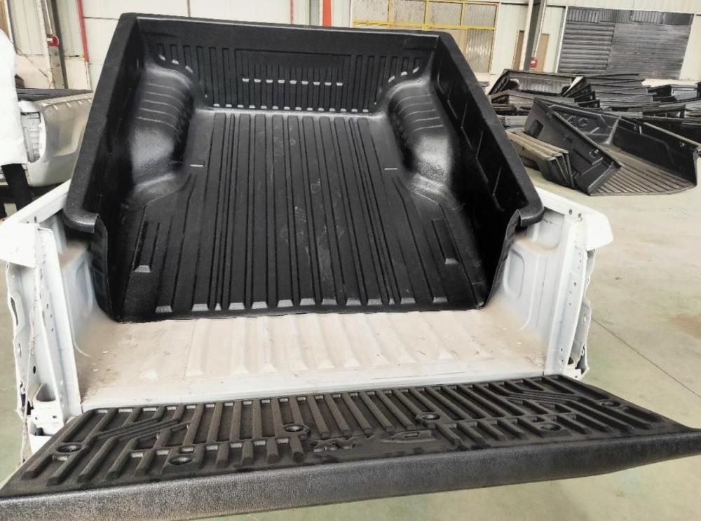 HDPE premium bed liner for Mitsubishi L200