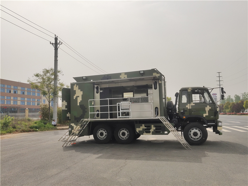 کامیون غذای نظامی نوآورانه برای عملیات میدانی