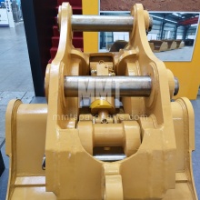 938G Quick Coupler 595-3011