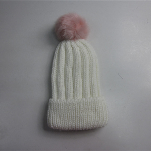 Pompom Hat (1)