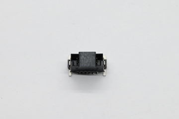 1.27 Connecteur femelle SMC Type SMT vertical