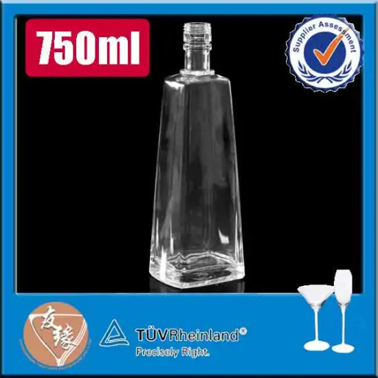 Triangle 750ml custom made screw top vodka glass voss bottle