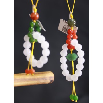 Colgante de alta gama para mujer con cuentas blancas de primera calidad