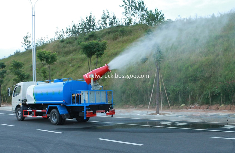 mist cannon truck working