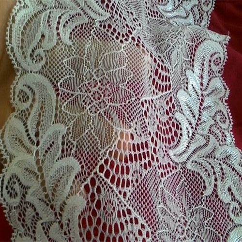 Trim Lace 17cm lebar spandeks nilon