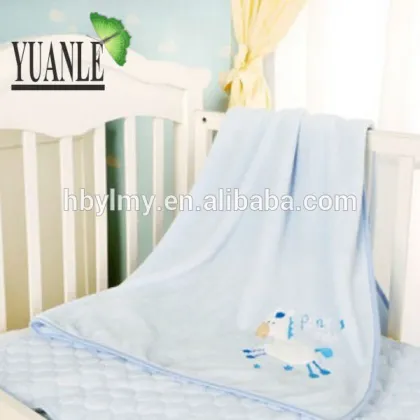 Soft absorbent terry towel with embroider little bear