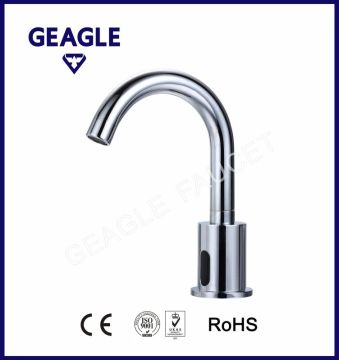 100% Brass Automatic Home use Dish washing Sensor Faucets With Cold and Hot Water Mixer