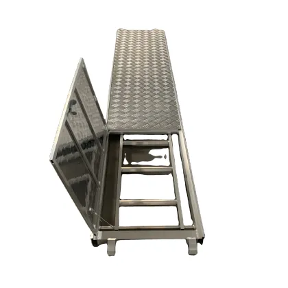 Alu-Ply Platform with Trapdoor and Ladder for Scaffolding