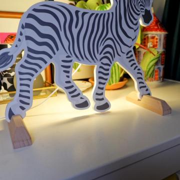 Multiple Zweck Zebra -Dekorationswandleuchte für Innenräume