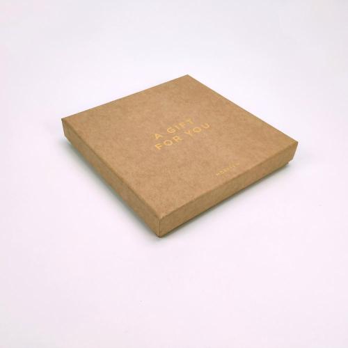 Square Brown Kraft Paper Premium gynnar presentförpackningen