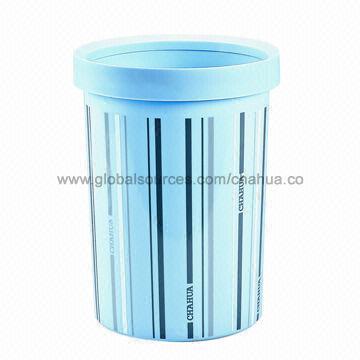8.8L plastic trash can with a ring on top to lock the trash bag, durable, for home or hotel use