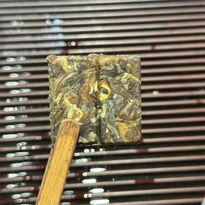 GABA Large-Leaf Oolong Tea 8g
