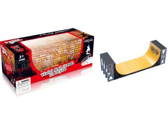 FINGER SKATEBOARD WITH OBSTACLES