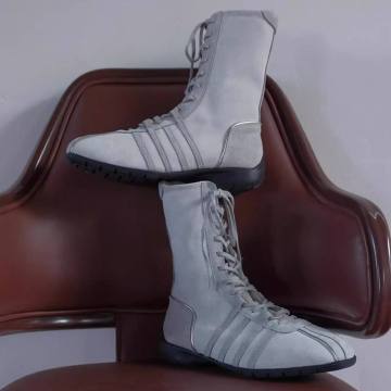 Nuovi stivali da punta in pelle in pelle in pelle scamosciata alla moda di Kemayanni