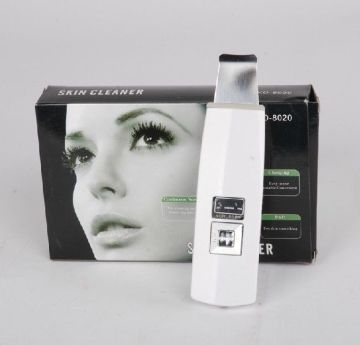 Home Skin Care Device Portable Ultrasonic Skin Scrubber With Rechargeable Battery