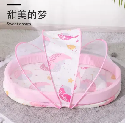 Baby mosquito net children's yurt installation