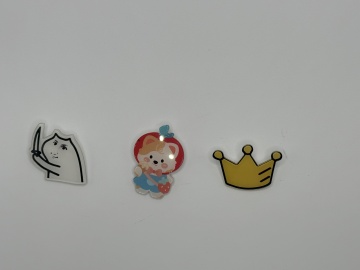 Unique Acrylic Brooches for Creative Jewelry Lovers
